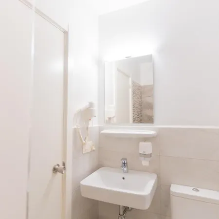 아파트호텔 Loar 4*