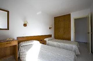 Loar Aparthotel