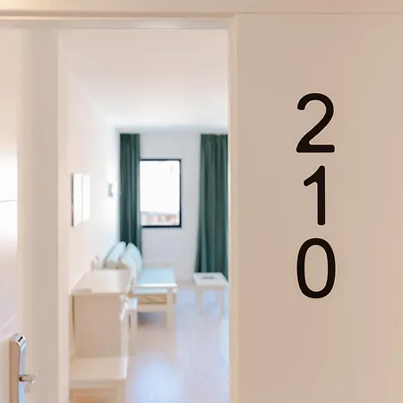 Loar 아파트호텔