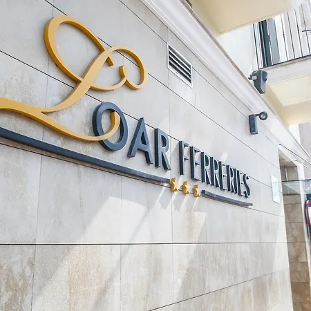 Loar 4* Ferreries